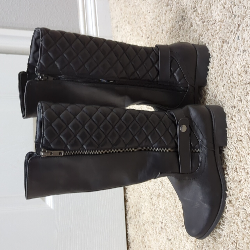 Black tall boots